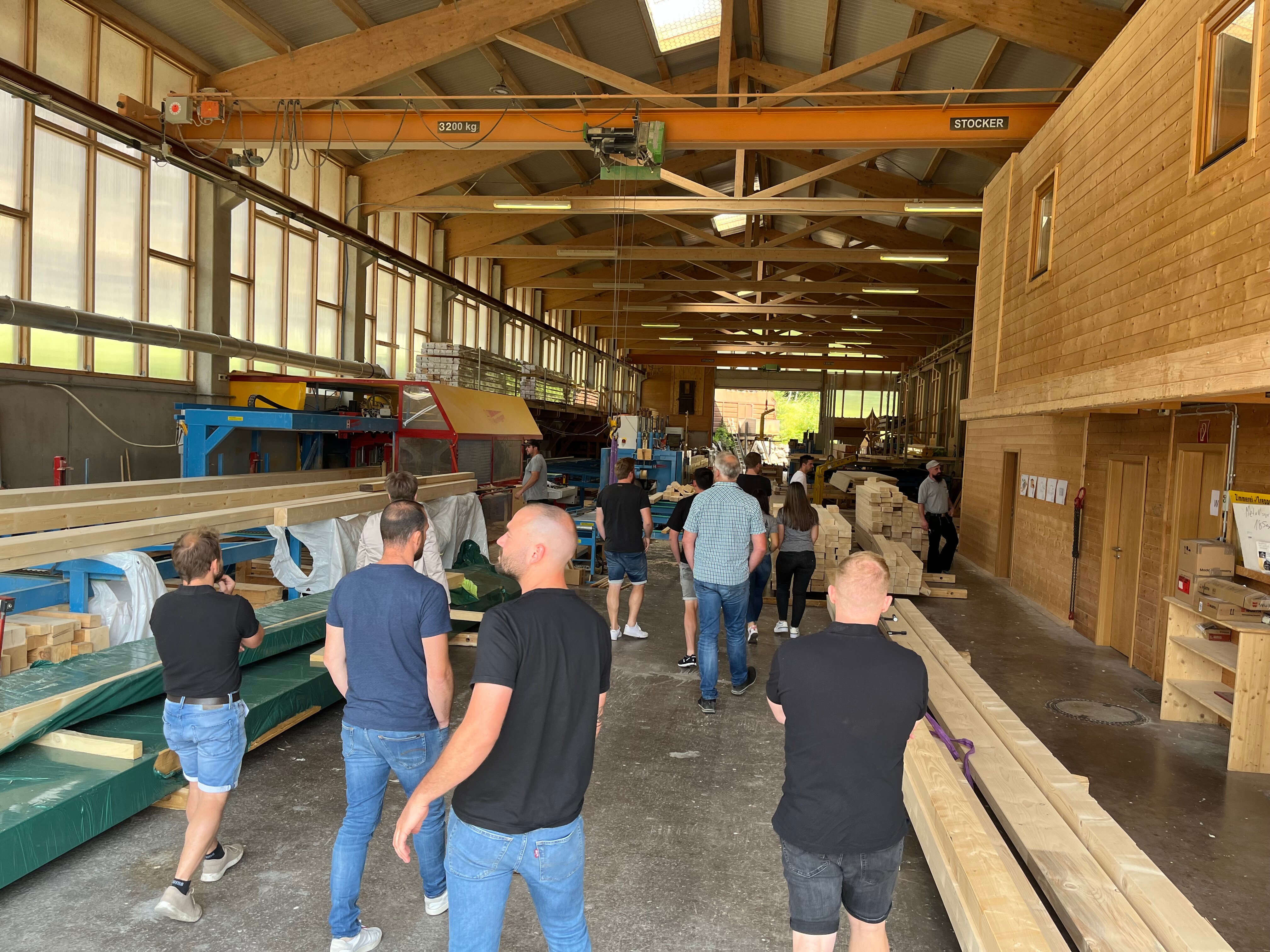 Besichtigung der Abbundhalle